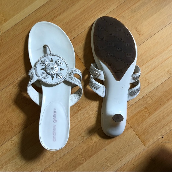 Leather , genuine A. Geller white sandals, kitten heels, silver accents, SZ 9 M - Picture 8 of 8